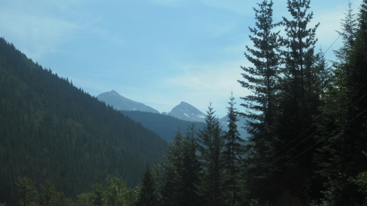Обои канада, горы, деревья, небо