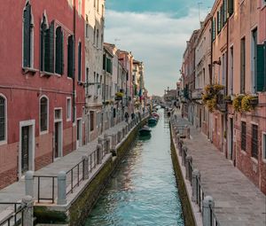 Превью обои канал, здания, улица, венеция, италия