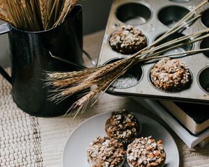 Превью обои капкейки, колосья, десерт, выпечка