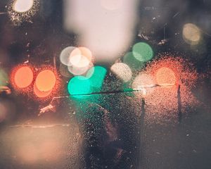 Превью обои капли, стекло, блики, круги, свет, поверхность