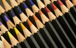 Превью обои карандаши, макро, деревянный, разноцветный