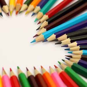 Превью обои карандаши, поверхность, разноцветный