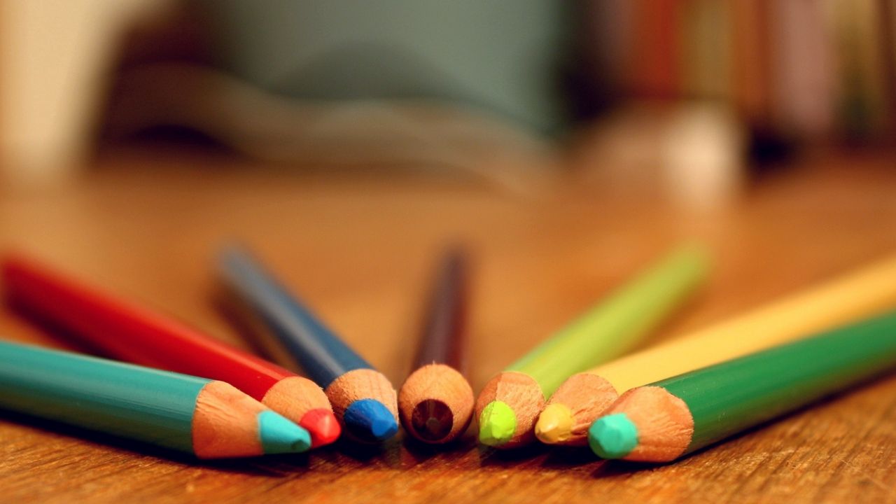 Обои карандаши, разноцветный, острие