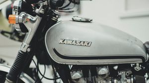 Превью обои kawasaki, мотоцикл, ретро, винтаж, мотор