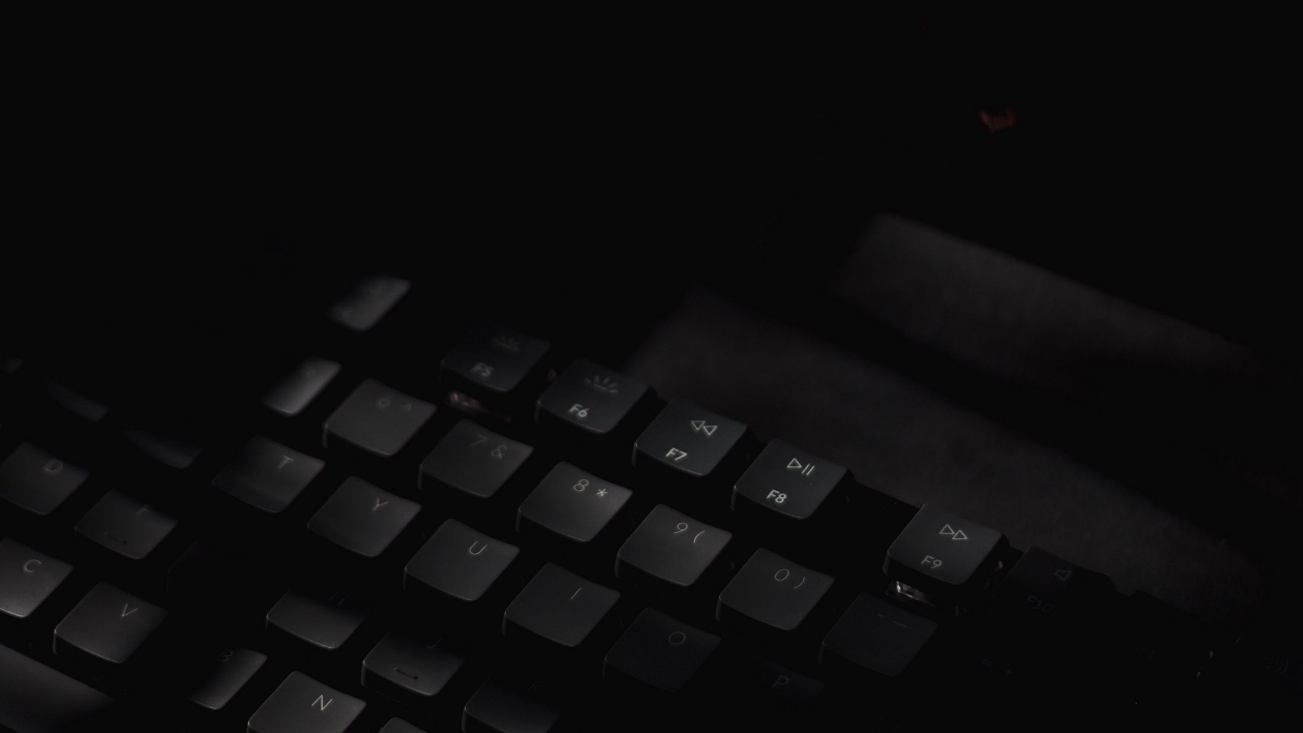Темная клавиатура