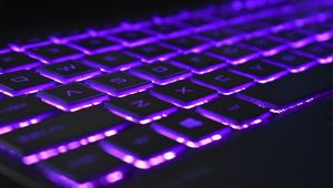 Превью обои клавиатура, подсветка, фиолетовый