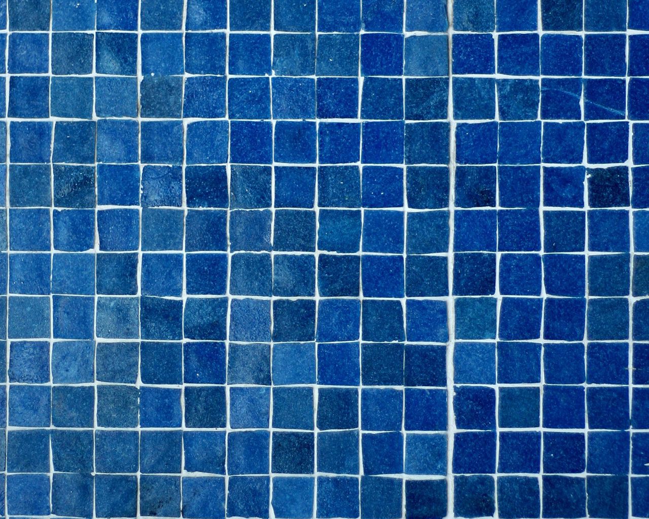 Плитка напольная квадратики. Плитка текстура. Плитка квадратиками. Плитка для бассейна текстура. Мозаика голубая.