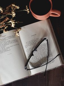Превью обои книга, очки, кофе, цветы