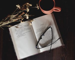 Превью обои книга, очки, кофе, цветы