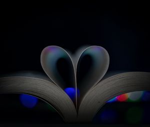 Превью обои книга, сердце, страницы, темный