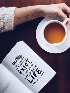 Превью обои книга, текст, мотивация, кофе, рука