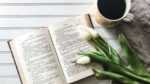 Превью обои книга, тюльпаны, кофе