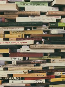Превью обои книги, библиотека, чтение, коллекция, много