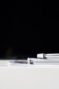 Превью обои книги, минимализм, стол