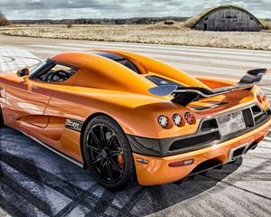 Превью обои koenigsegg, ccxr, оранжевый, вид сбоку