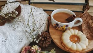 Превью обои кофе, чашка, печенье, книги
