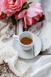 Превью обои кофе, чашка, цветы, ткань