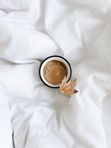 Превью обои кофе, кружка, лист, клен, белый