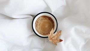 Превью обои кофе, кружка, лист, клен, белый
