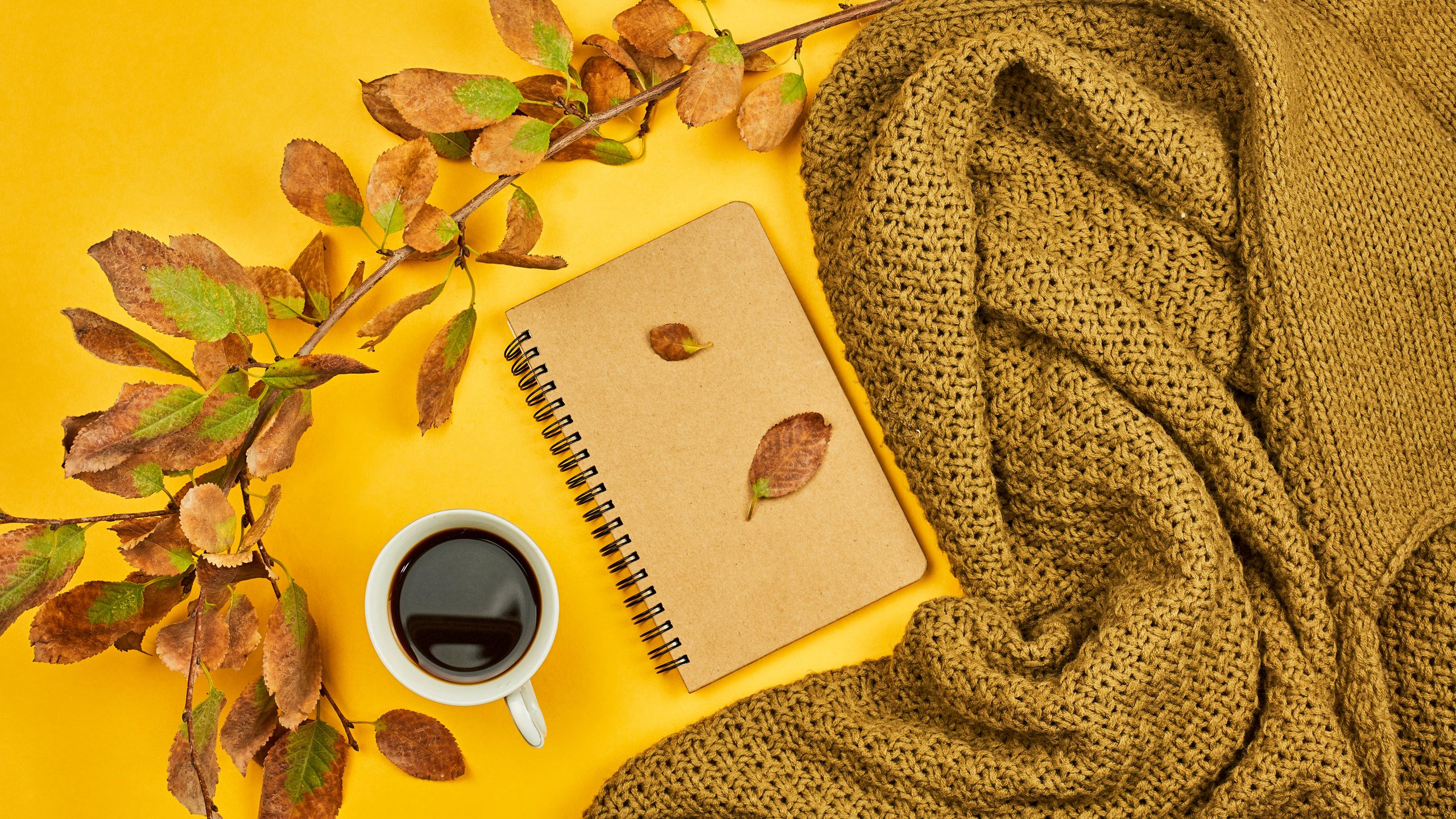 Осень и кофе для рабочего стола