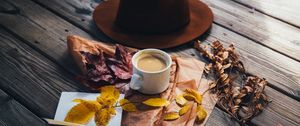 Превью обои кофе, шляпа, листья