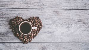 Превью обои кофейные зерна, кофе, сердце, любовь