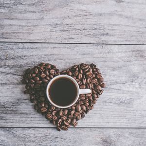 Превью обои кофейные зерна, кофе, сердце, любовь