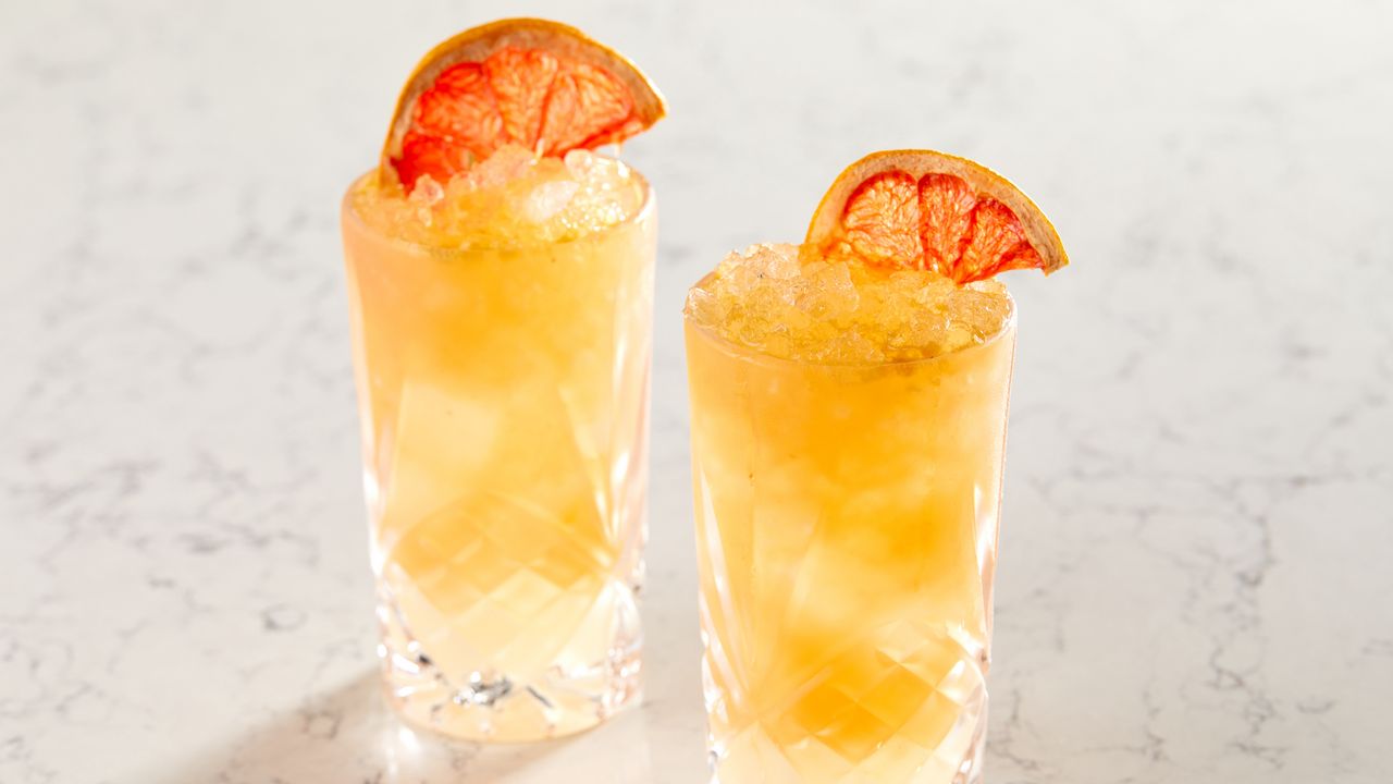 Обои коктейль, апельсин, долька, лед, напиток