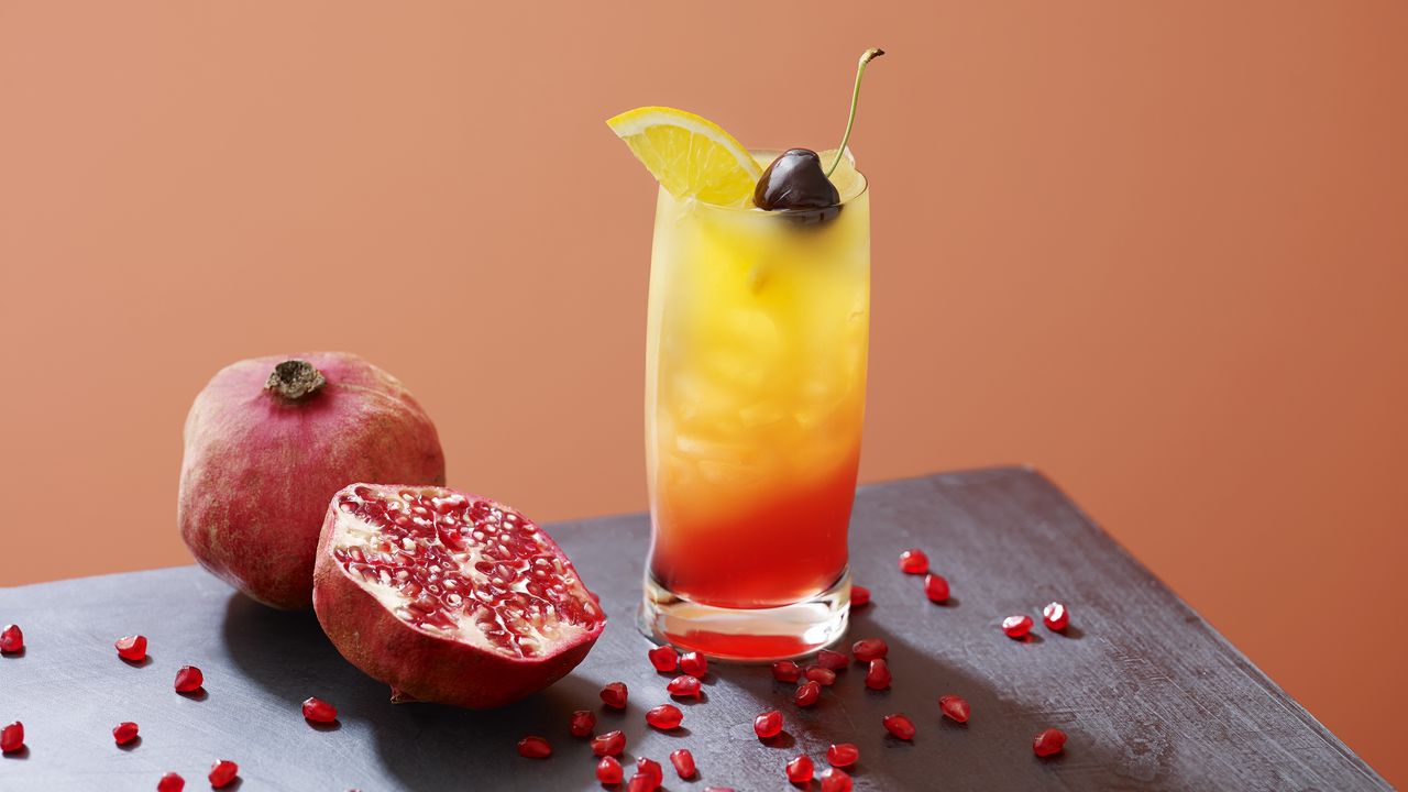 Обои коктейль, лед, фрукты, напиток, стакан