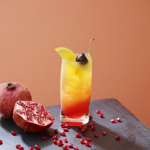 Превью обои коктейль, лед, фрукты, напиток, стакан