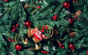 Превью обои колокольчики, снеговик, елка, украшения, новый год, рождество