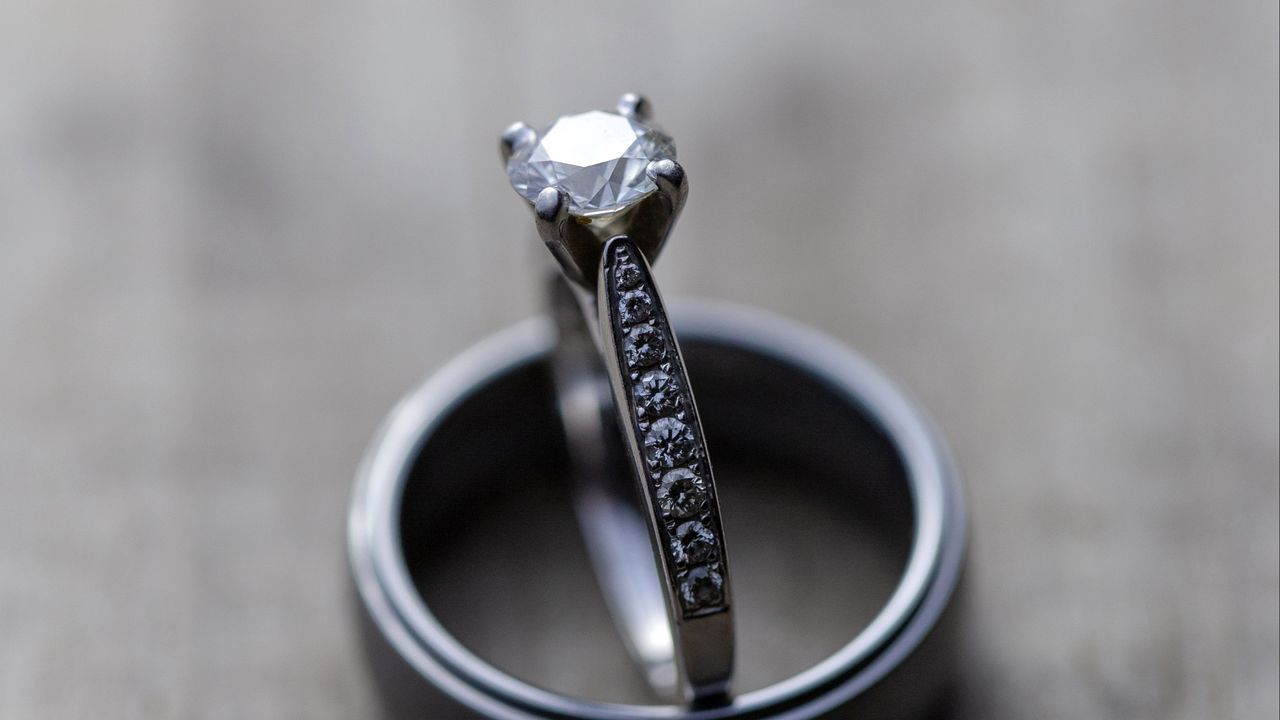 Обои кольца, любовь, пара, свадьба, драгоценности, украшения