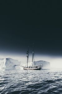 Превью обои корабль, айсберг, льдины, туман, море, небо