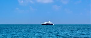 Превью обои корабль, яхта, море, горизонт, вода, небо