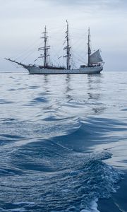 Превью обои корабль, море, волны, вода