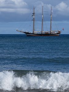 Превью обои корабль, парусник, море, волны, океан