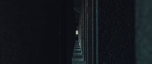Превью обои коридор, колонны, темный