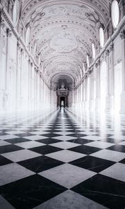 Превью обои коридор, плитка, шахматная доска, дворец, венария реале, италия