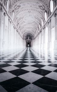 Превью обои коридор, плитка, шахматная доска, дворец, венария реале, италия