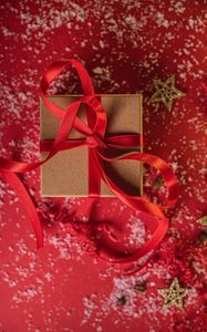 Превью обои коробка, лента, подарок, новый год, рождество, красный