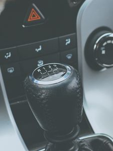 Превью обои коробка передач, автомобиль, салон