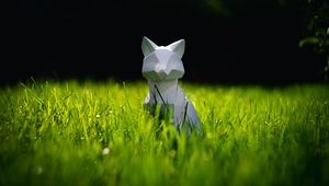 Превью обои кот, фигура, 3d, трава