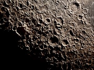 Превью обои кратеры, рельеф, луна, темный