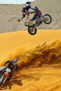 Превью обои кроссовые, пустыня, мотоциклы, песок, мотокросс