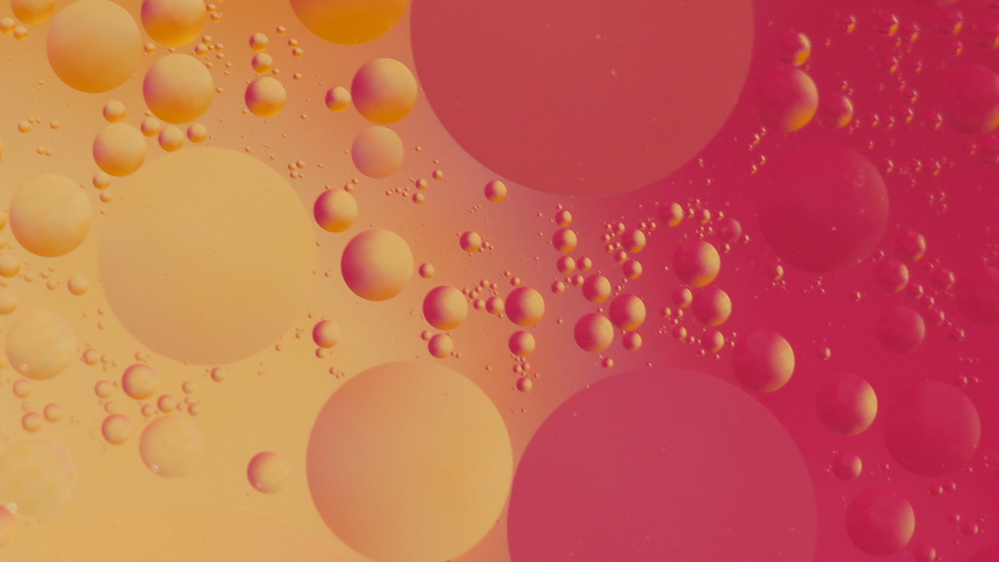 Виниловые обои пузырями. Фон пузыри. Фон мыльные пузыри. Желтый фон с пузырями. Розовые пузыри фон.