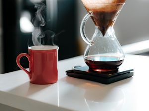 Превью обои кружка, кофе, кемекс, утро
