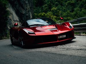 Превью обои laferrari, ferrari f70, спорткар, движение