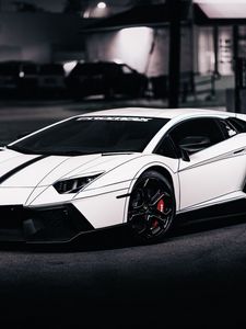 Превью обои lamborghini, aventador, lp700-4, белый, вид сбоку, 2014, tron tuning