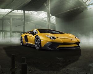 Превью обои lamborghini, aventador, желтый, вид сбоку