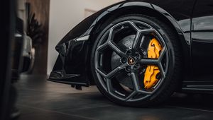 Превью обои lamborghini, автомобиль, колесо, черный